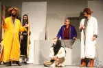 گزارش تصویری نمایش «در جستجوی آفتاب» به کارگردانی فریدون امیرعبداللهیان