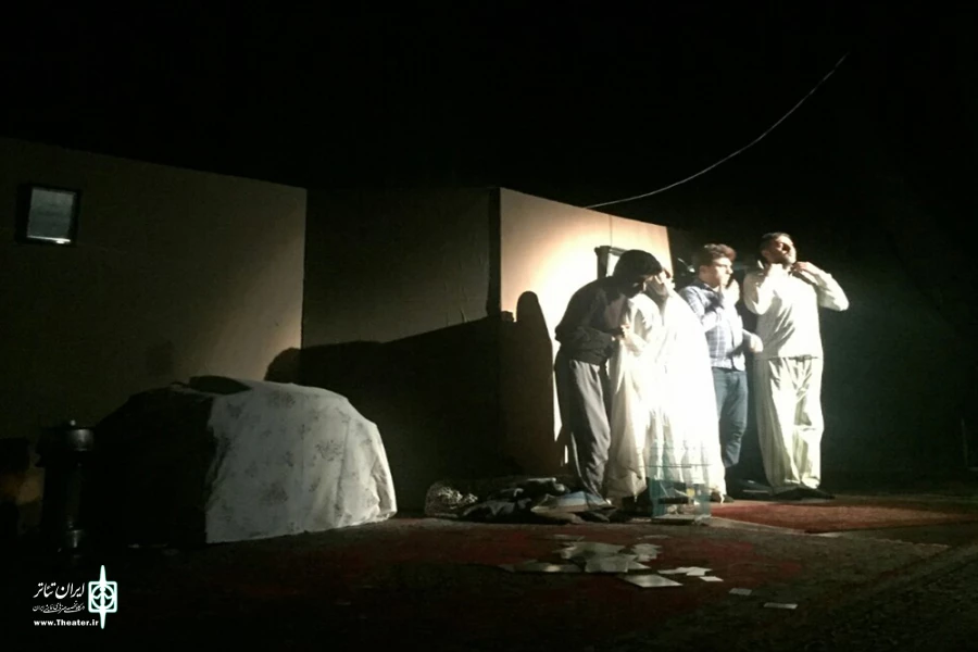 گزارش تصویری نمایش «عکس اتفاق عزیز» به کارگردانی بابک صبوری
