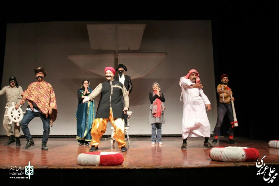 گزارش تصویری نمایش «کمدی اشتباهی» کاری از محمدرضا عبادیانی