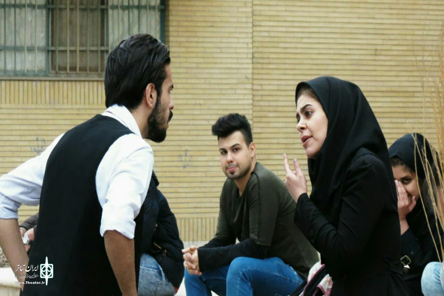 گزارش تصویری نمایش خیابانی «سوء تفاهم»  کاری از پدرام خوئی