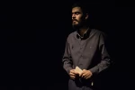 «کابوس شب نیمه آذر» نوشته ایوب آقاخانی و کارگردانی جواد رفیعیان۱۸ مهر در تالار حکیم الهی فرهنگسرای کومش