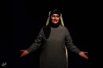 « کسی مدام مرا می خواند»