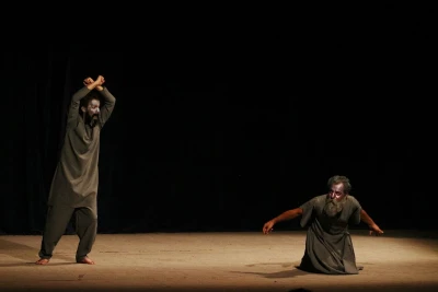 اعلام نتایج نمایش‌های صحنه‌ای و خیابانی جشنواره تئاتر استان سمنان