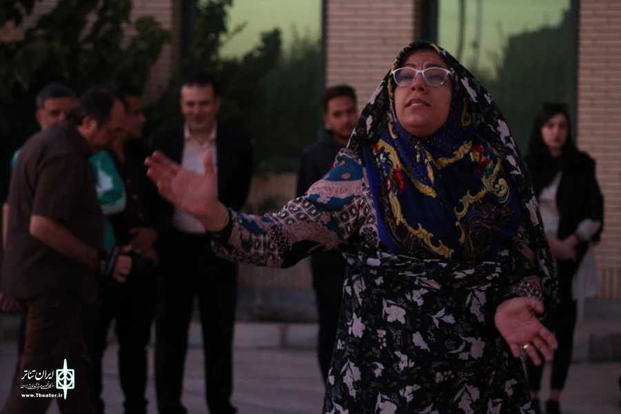 نمایش خیابانی سوء تفاهم به کارگردانی اسماعیل خویی در 14 آبان در سی امین جشنواره تئاتر استان و دومین جشنواره تئاتر خیابانی شهرستان گرمسار