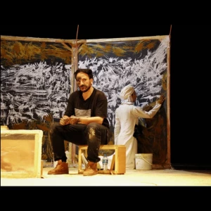 به کارگردانی امیر حسین دلارام

نمایش « بالیستک زخم » در سمنان به روی صحنه رفت