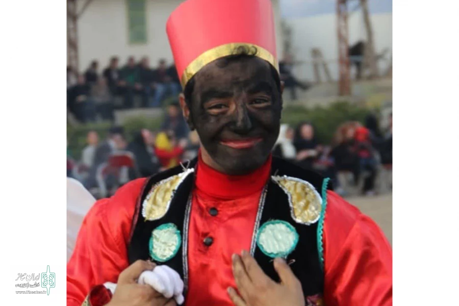 «هرگز با کفش گِلی وارد تئاتر نشوید»  2